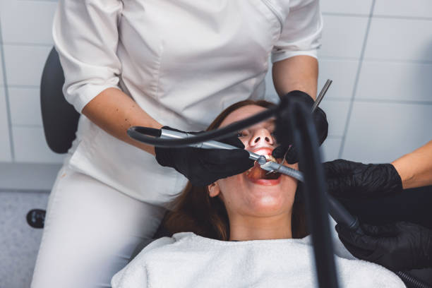 Best Emergency Dental Care for Broken or Chipped Teeth in St Charles, MI